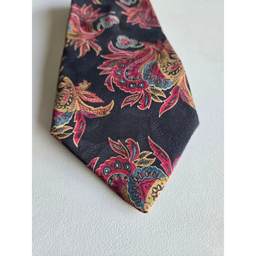 Cravatte Lavatelli Black Paisley Silk Necktie Retro Vintage Floral Dark Academia